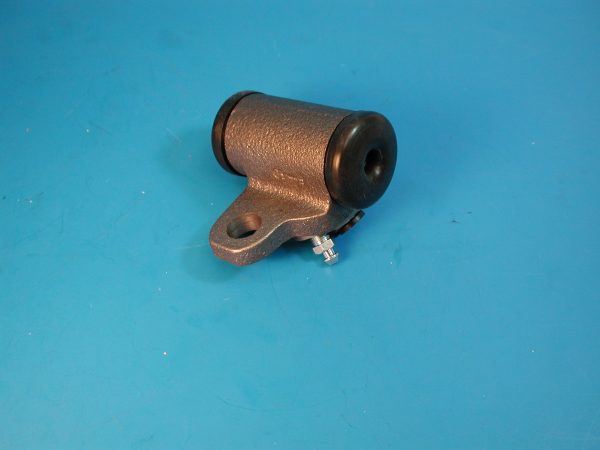 Chevy Brake Wheel Cylinder, Front, Right, 1958