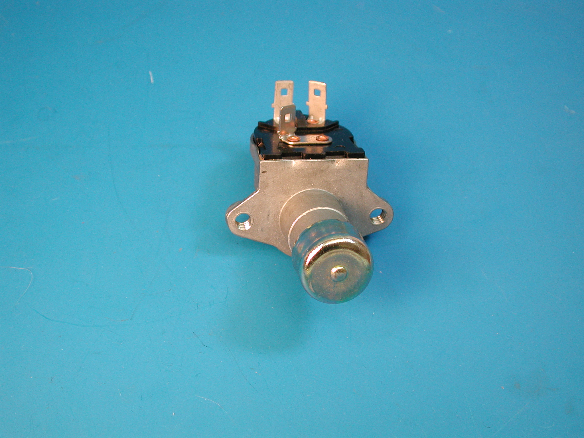 Danchuk 113 Floor-Mounted Headlight Dimmer Switch – 1955-56 Belair, 210, 150, Corvette
