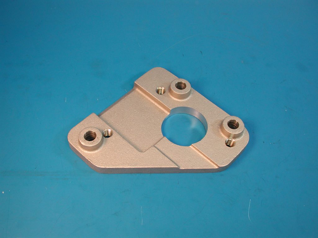 Chevy Steering Box Mounting Bracket Kit, 605, 19581964 Bowtie