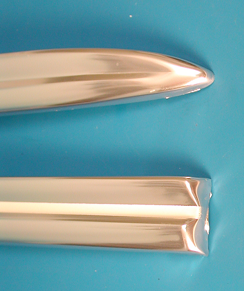 Chevy Fender Moldings, Impala, 1963 Bowtie Classic Parts 19551964